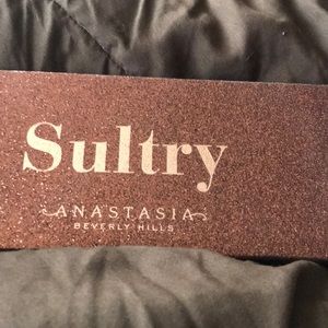SULTRY BY ANASTASIA
